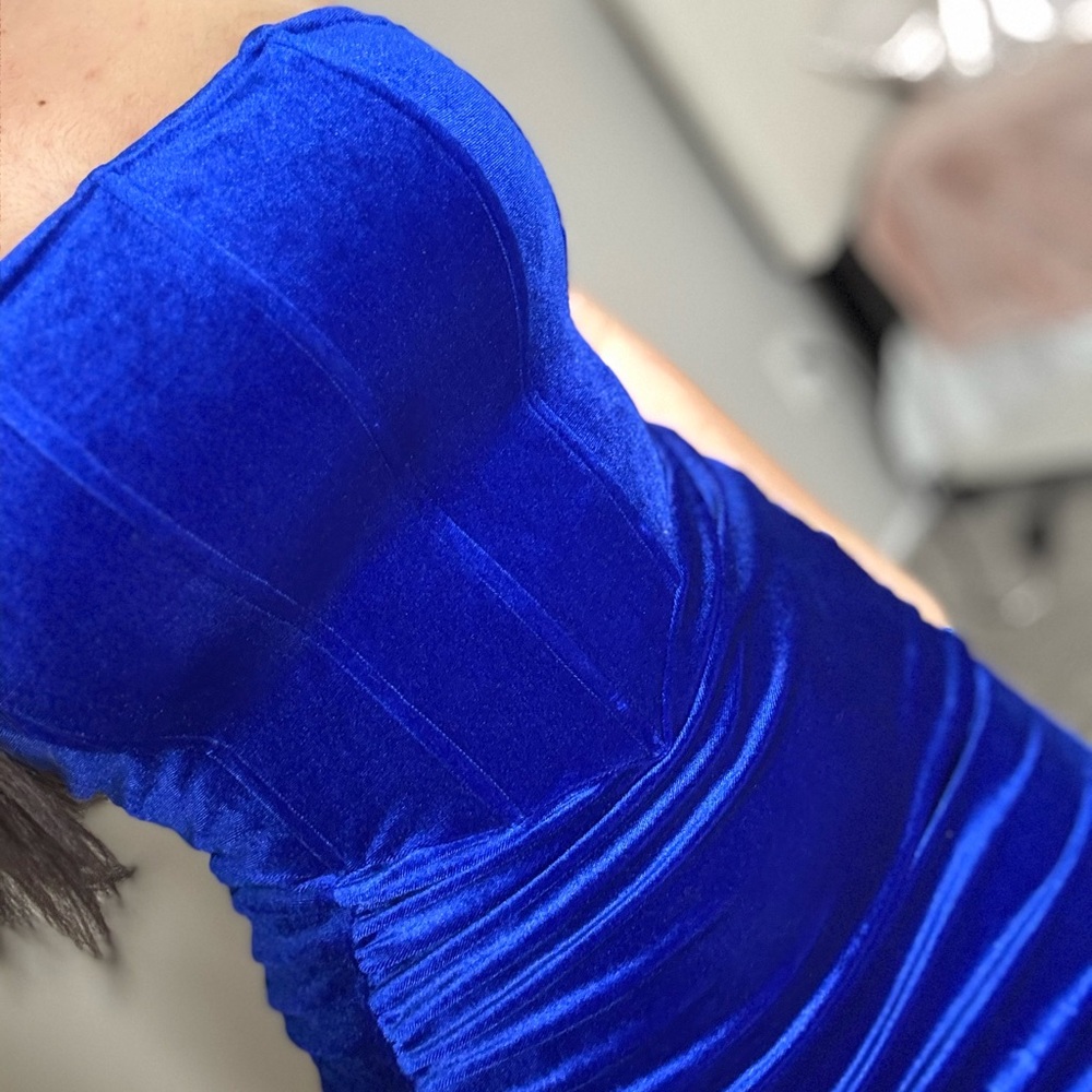 Blue Velvet Prom Dress